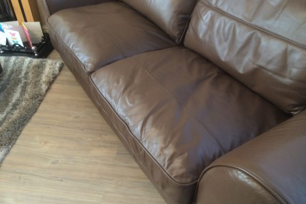 leather three piece suite furniture repair Hull & Beverley