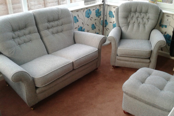 upholstery furniture repair Hull & Beverley