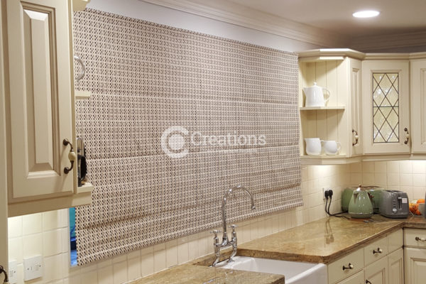 kitchen blind specialist Hull
